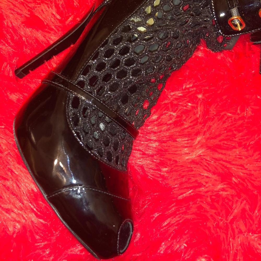 Authentic Alexander Mcqueen Heels - image 3